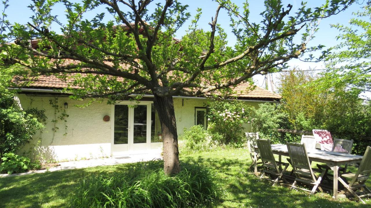 Nature'S Pace Holidays Montmaur  Экстерьер фото